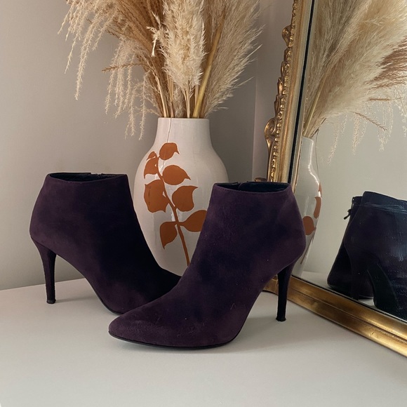 Stuart Weitzman Purple Ankle Boots - Picture 3 of 9
